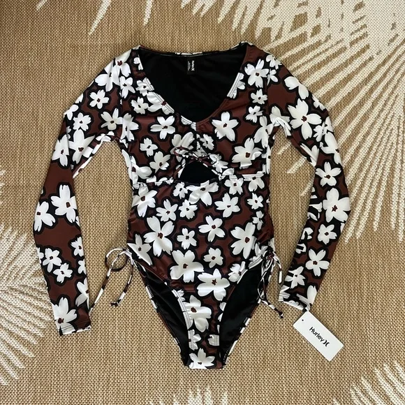 NEW! Hurley Floral One Piece Swim Swimsuits Small - Picture 1 of 7